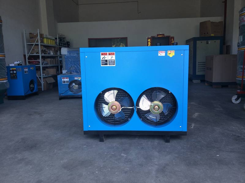 冷干机更换制冷系统配件维修步骤